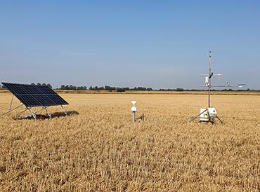 A UKCEH Flux tower at Skirtland Fen