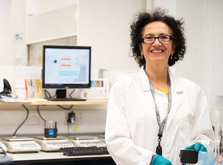 Dr Inma Robinson, UKCEH, in the Bangor Analytical Chemistry laboratory