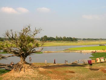 Lake in rural Bangladesh in drought conditions