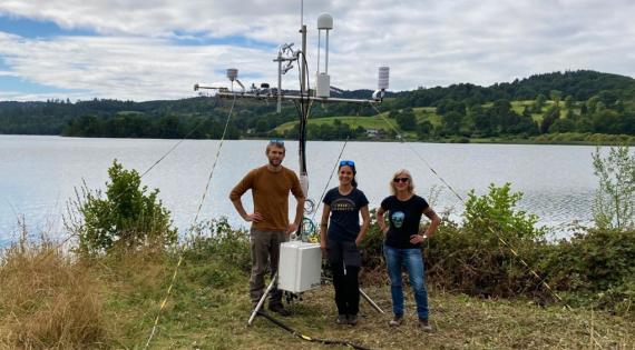 Eddy covariance tower at Esthwaite Water with the team who installed it