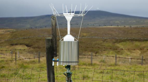 ECN precipitation chemistry monitoring