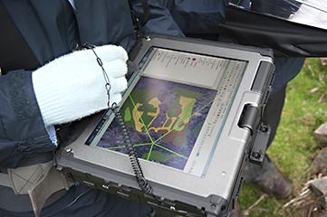 Collecting data in the field on a tablet computer 