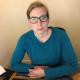 Dr. Julia Drewer