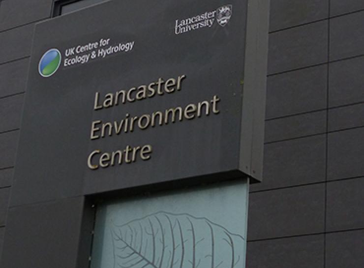 Lancaster Environment Centre name on building