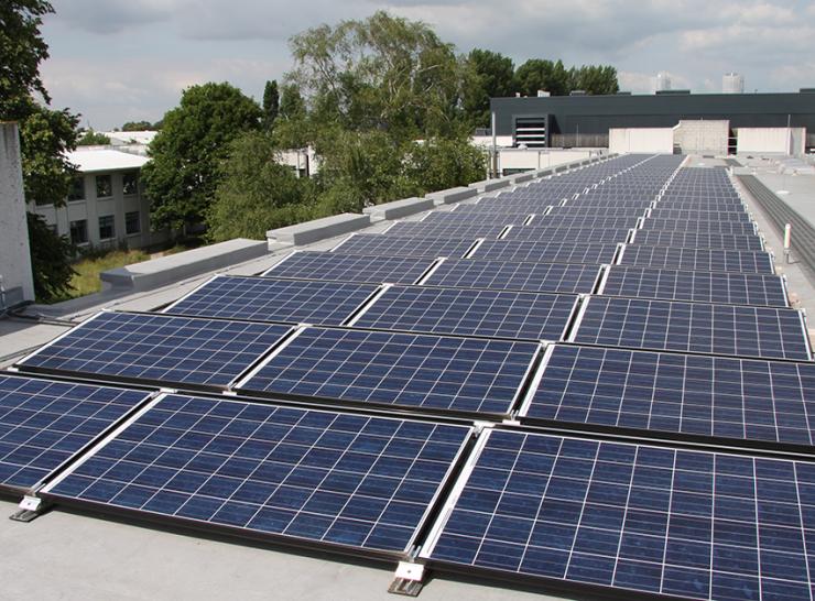 Solar panels on the roof of UKCEH's Wallingford Maclean building