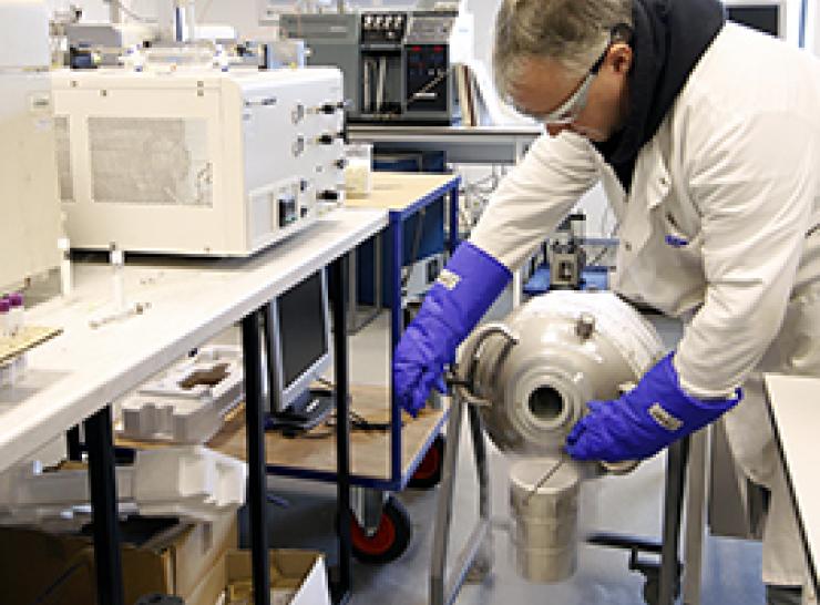 Chemistry labs at CEH's Lancaster site. Photo - Heather Lowther