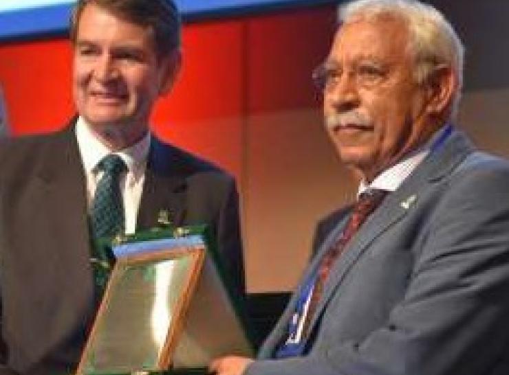 Dr Ragab Ragab, right, of CEH is pictured receiving the Best Paper Award from International Commission on Irrigation and Drainage president Felix Reinders  Picture: ICID & CANCID