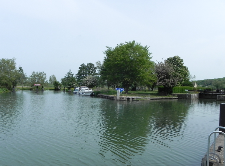 River Thames at Swinford